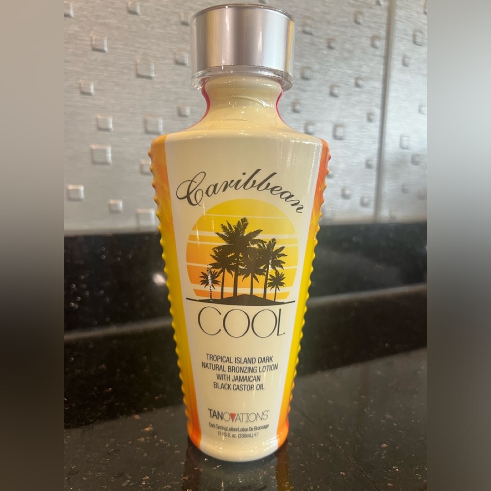 Caribbean Cool Dark Natural Bronzing indoor/outdoor tanning bed Lotion